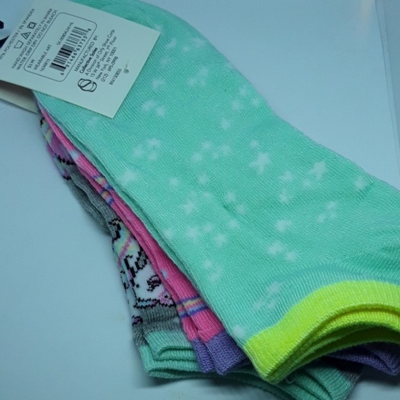 Rainbow Unicorn Low Cut Socks NWT - Picture 3 of 3